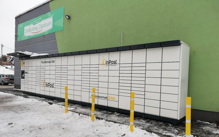 Paczkomat GWK01M Parking Delikatesów Centrum