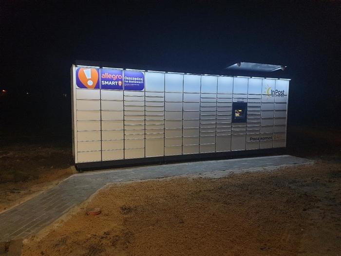 Parcel Locker HPL01M Na terenie myjni