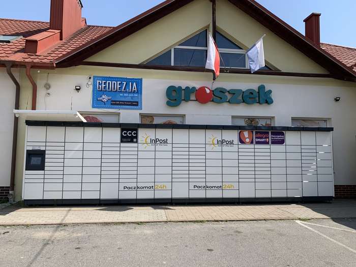 Paczkomat HYZ01M Przy sklepie Groszek
