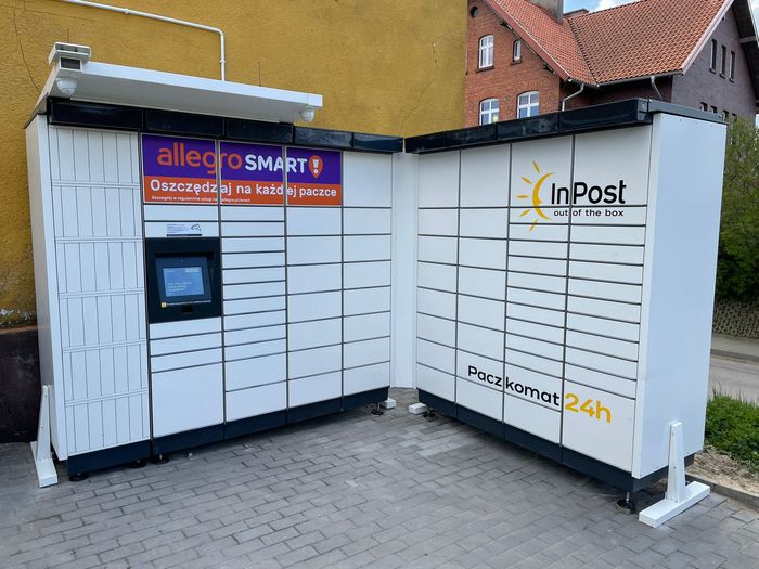 Paczkomat IDZ01M przy sklepie Groszek