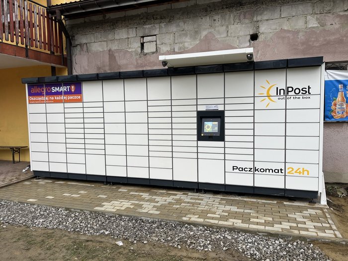 Paczkomat IZDB02M Przy sklepie spożywczym