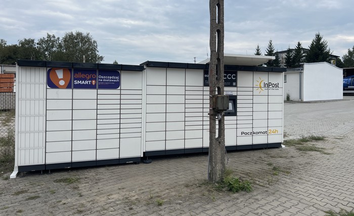 Paczkomat JAO02M Parking Delikatesów Centrum