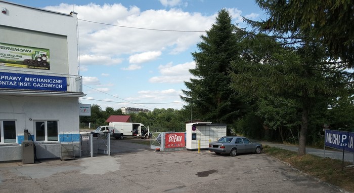Paczkomat JAR03M Przy stacji kontroli Wilk-S-Auto