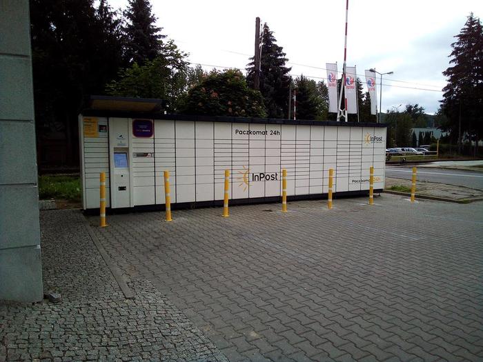 Paczkomat JAS03A Przy Delikatesach Centrum