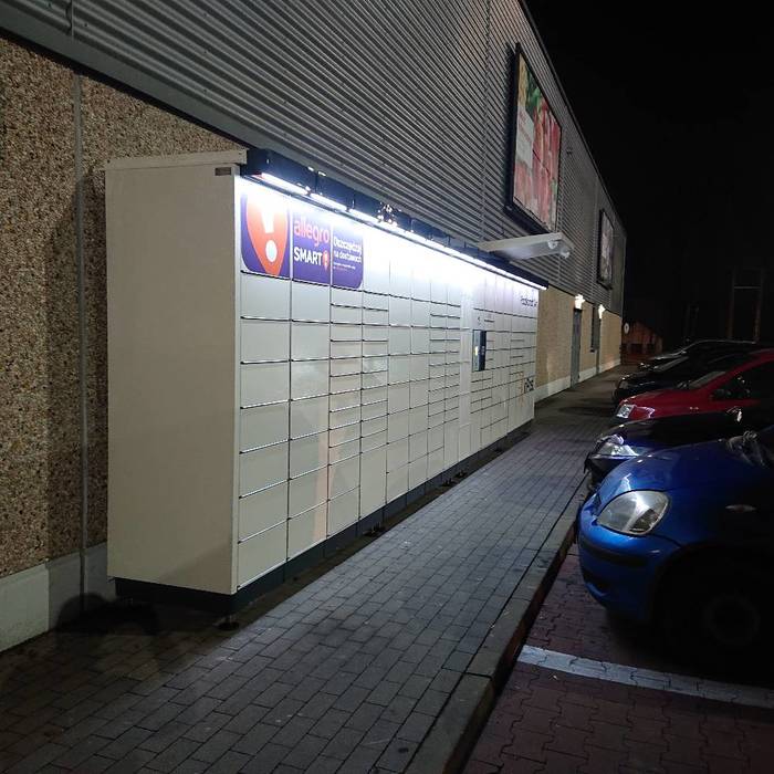 Paczkomat JAS03N Przy markecie Kaufland
