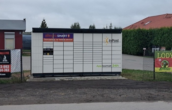 Paczkomat JAUW01BAPP Przy sklepie spożywczym