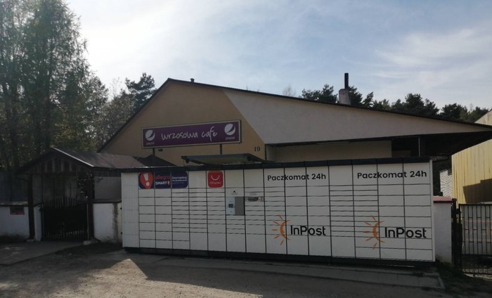 Paczkomat JAW08N Przy restauracji Wrzosowa Cafe