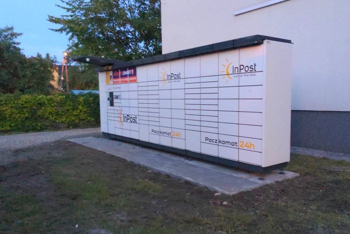 Paczkomat JAW15N Delikatesy Centrum Byczyna