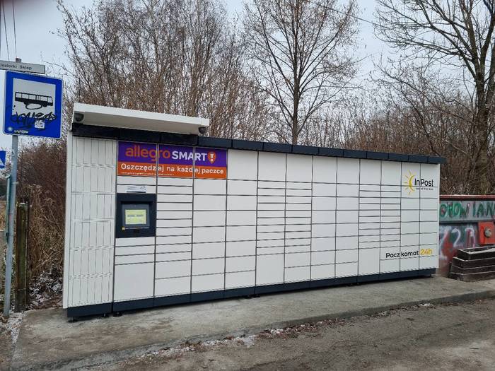 Paczkomat JAW16M Sklep Żabka