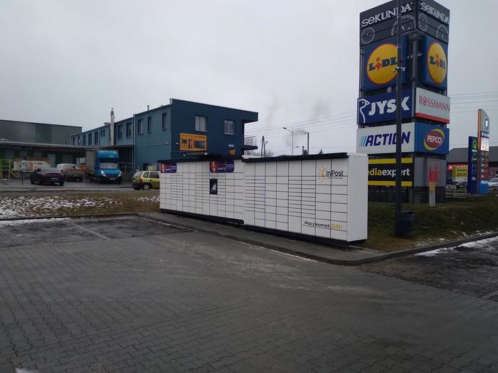 Paczkomat JED07M Parking przy Galerii Sekunda