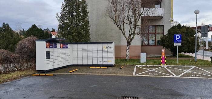 Paczkomat JGO14M Parking hotelowy