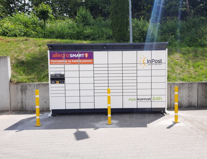 Paczkomat JIK02BAPP Na Stacji benzynowej Shell
