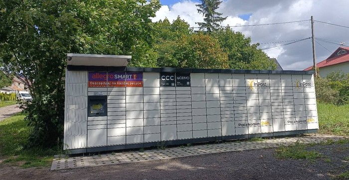 Paczkomat JKG01M Na skwerze