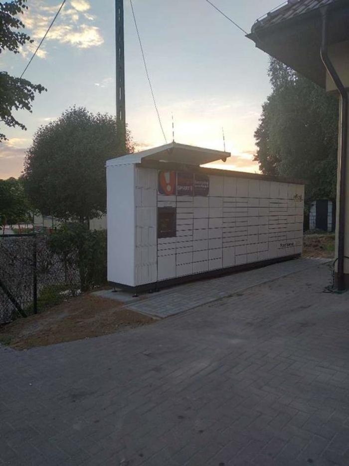 Paczkomat JKL01M Przy sklepie ABC