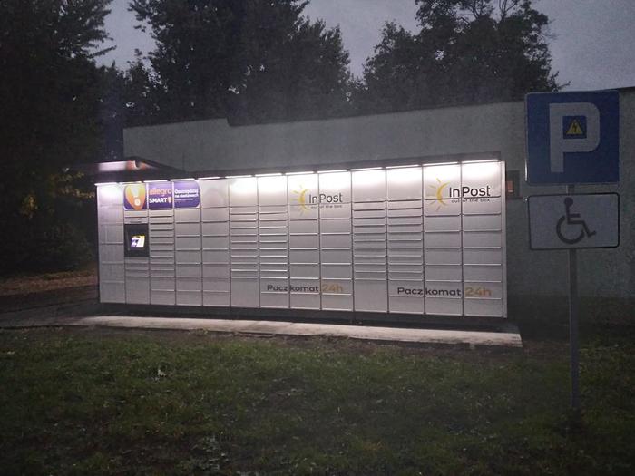 Parcel Locker JNK03M przy sklepie