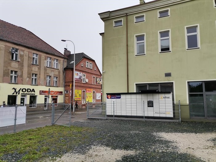 Paczkomat JRC08M Parking Samochodowy