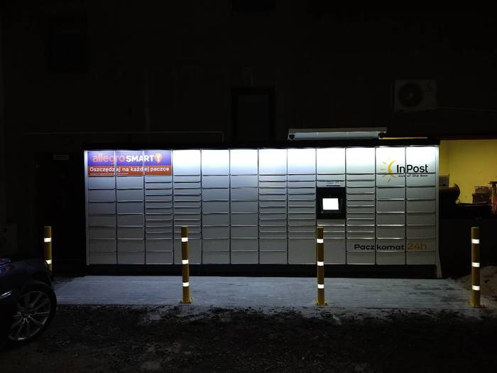 Parcel Locker JSD05M Przy sklepie zoologicznym  Nemo.