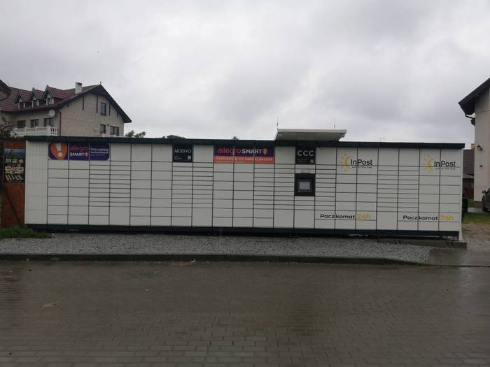 Paczkomat JST01M posesja prywatna