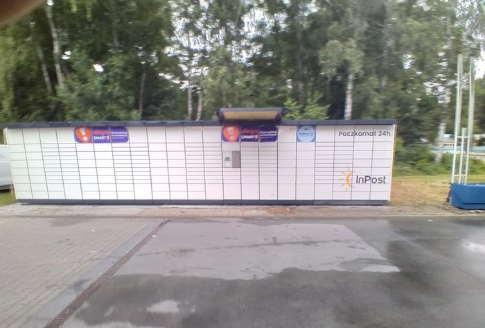Paczkomat JST01N Stacja paliw Oktan