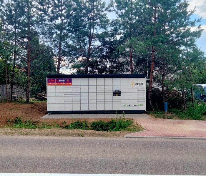 Paczkomat JUE01BAPP posesja prywatna