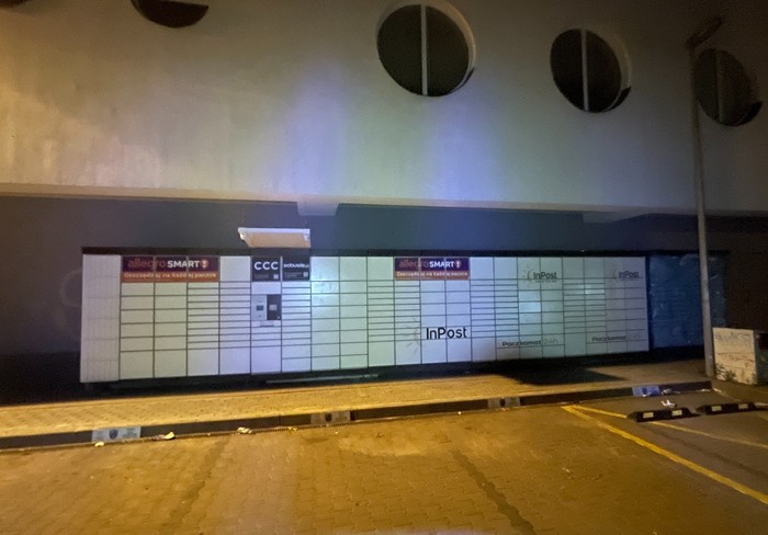 Parcel Locker JUZ01N Przy sklepie Żabka