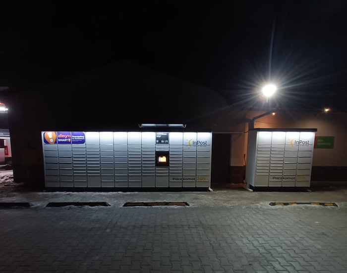 Paczkomat KAG01M Przy Delikatesach Centrum
