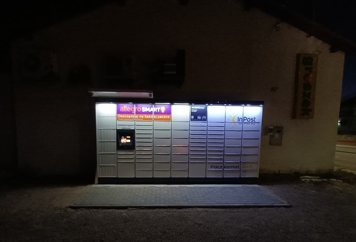 Paczkomat KAKO01M Przy sklepie Groszek