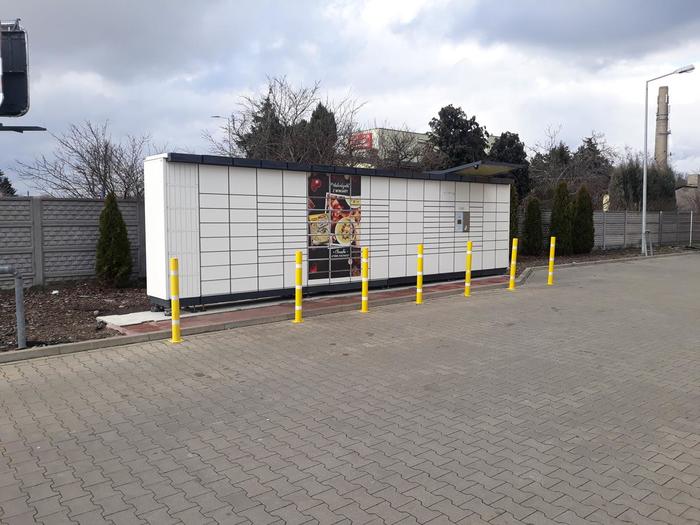 Paczkomat KAL04N Przy sklepie Netto