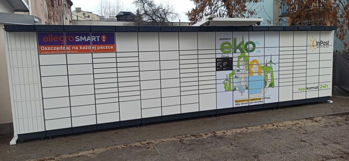 Parcel Locker KAL06APP obok bistro