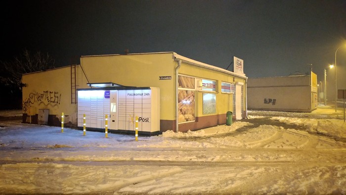 Paczkomat KAL07A Przy sklepie Społem