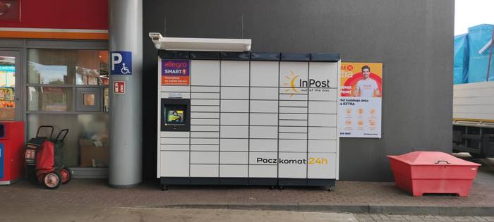 Paczkomat KAL32M Na stacji Circle K