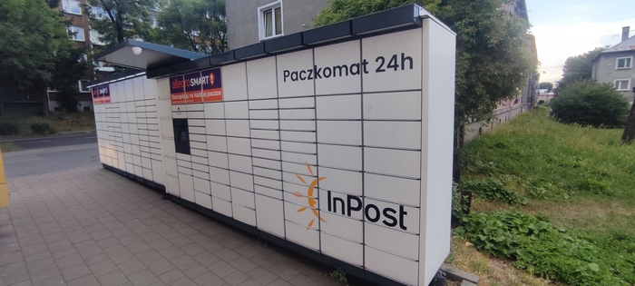Paczkomat KAT05M Przy piekarni KŁOS