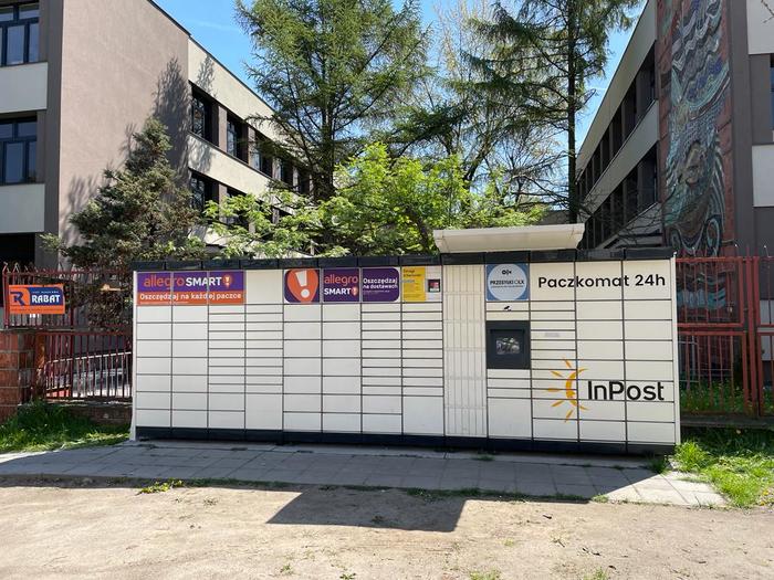 Paczkomat KAT101M Instytut Ekologii Katowice Witosa