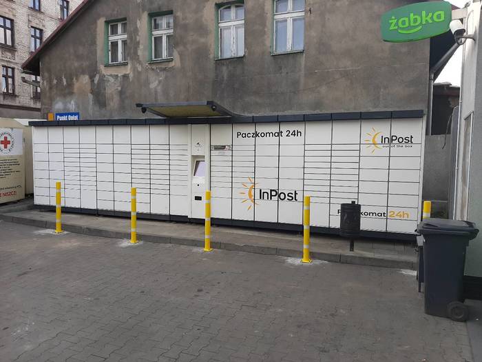 Paczkomat KAT24A Przy sklepie Żabka