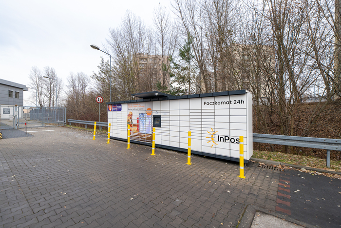 Paczkomat KAT30M Przy sklepie Lidl