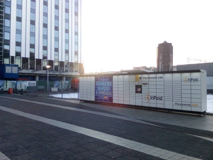 Parcel Locker KAT32M Przy Galerii Katowickiej