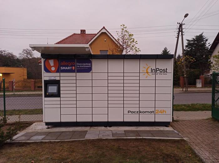 Paczkomat KCR01M Przy myjni samoobsługowej 24H