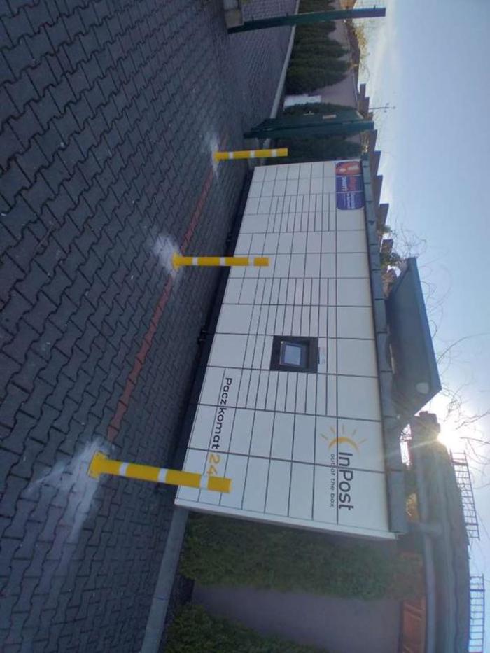 Paczkomat KDD01M parking firmy Stacon