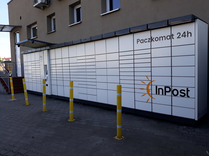 Paczkomat KEP01ML Przy markecie Intermarche
