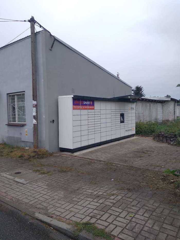 Paczkomat KES02M Przy Zakładzie Pogrzebowym