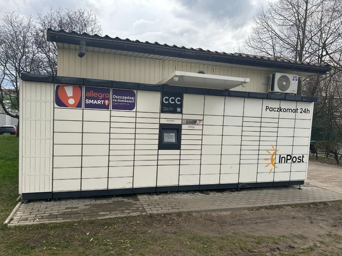 Paczkomat KIE13M Przy warzywniaku