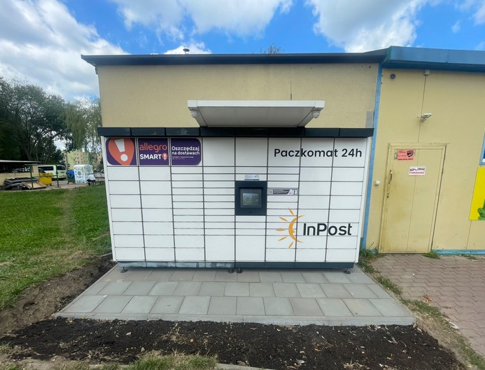 Paczkomat KIE72M przy sklepie Euro