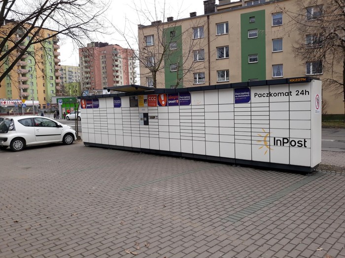 Parcel Locker KKZ07N Sklep z używaną odzieżą Vive Profit