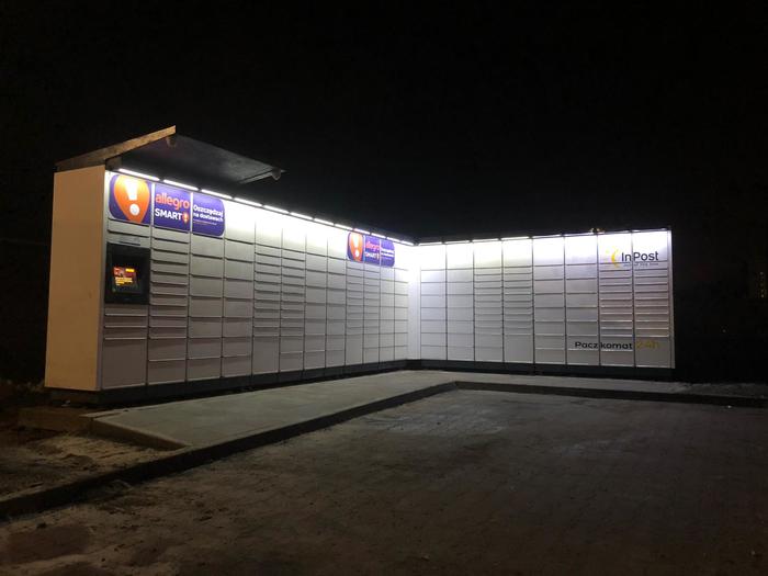 Parcel Locker KKZ10M Za marketem Aldi