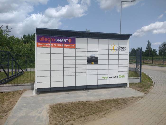 Paczkomat KLU02BAPP Przy oddziale InPost