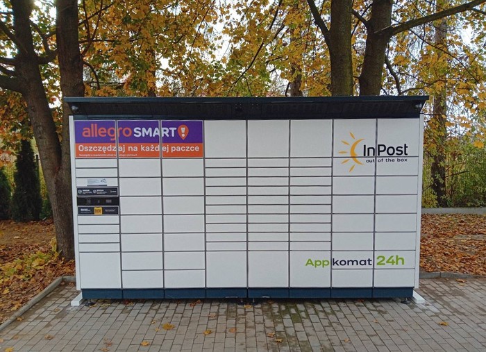 Paczkomat KMRQ01BAPP Dom Ludowy Komorów