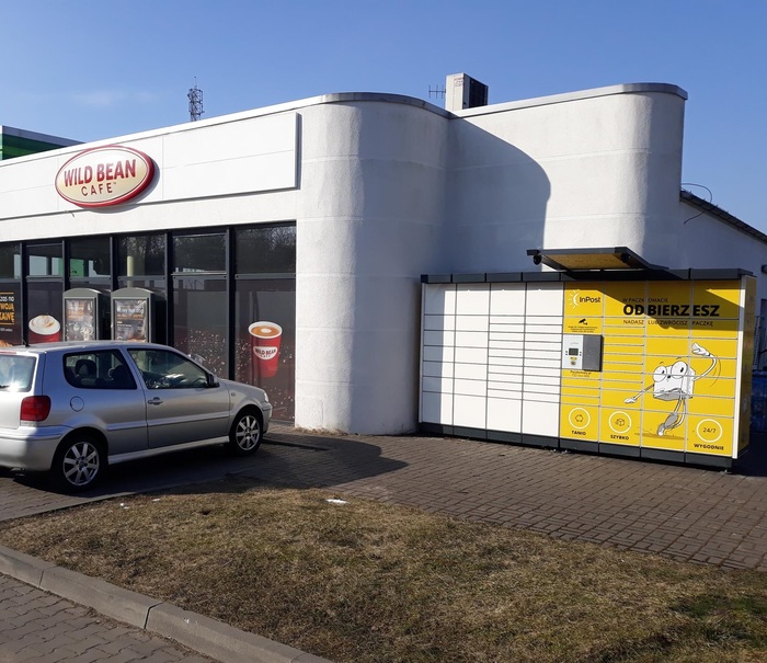 Paczkomat KNL01N Stacja paliw BP