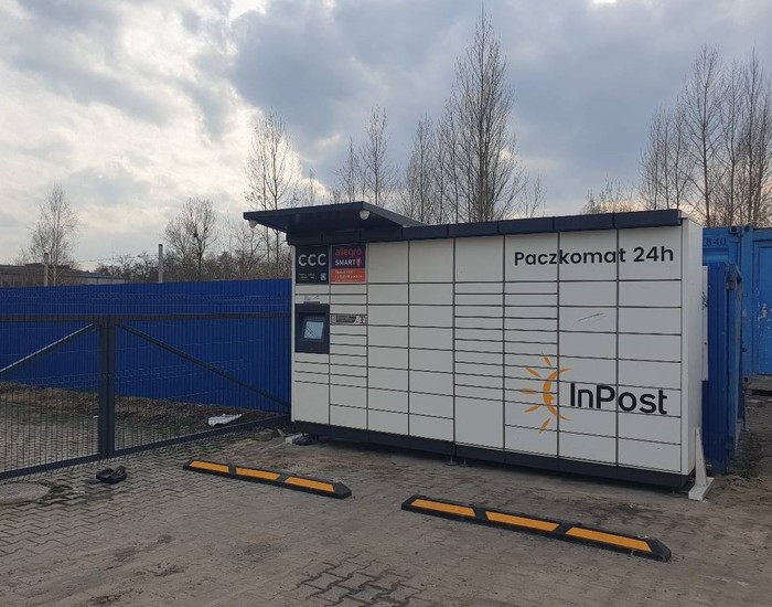 Paczkomat KNU02M Obok Hurtowni Instalbud