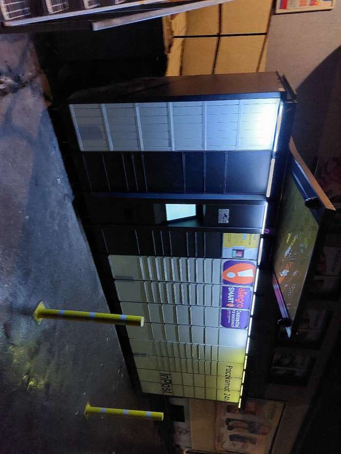 Parcel Locker KNY01A Przy sklepie Lewiatan