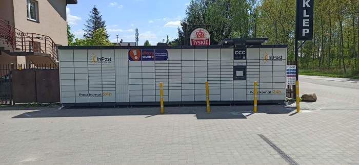 InPost's photo of the locker: InPost KOB05M